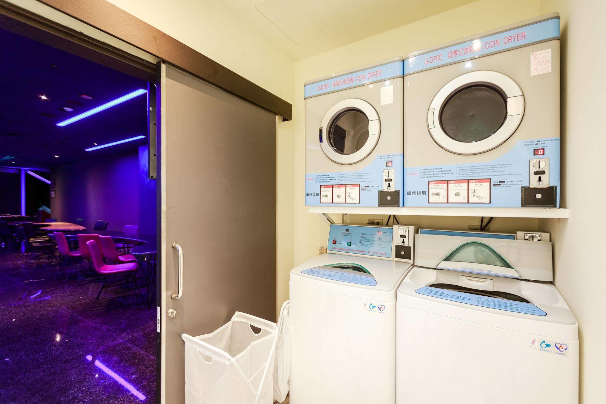 Space Inn Xinyi Taipei Luaran gambar